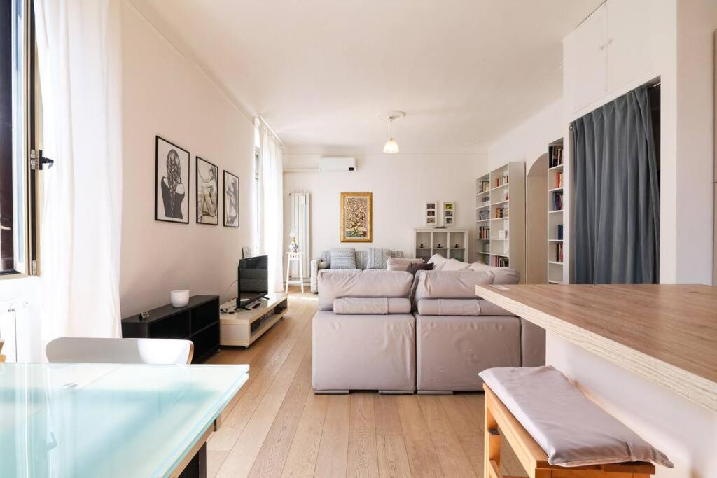 Ferienwohnung Primopiano - Rinuccini Mailand Exterior foto