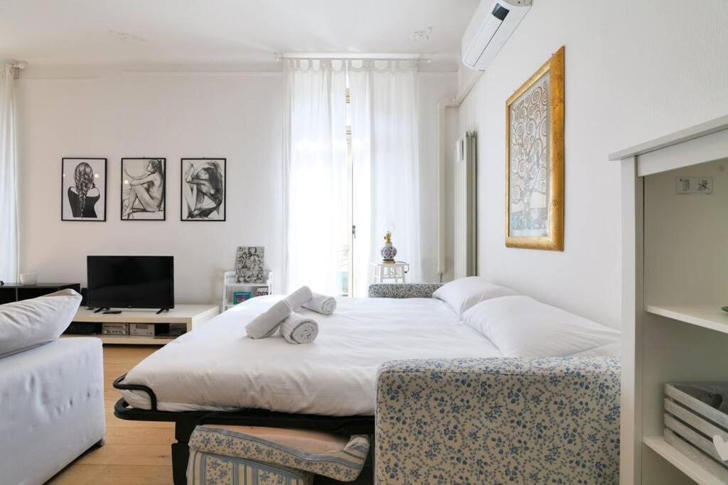 Ferienwohnung Primopiano - Rinuccini Mailand Exterior foto