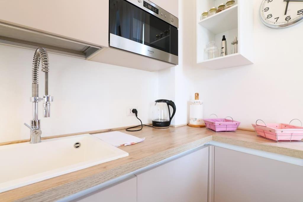 Ferienwohnung Primopiano - Rinuccini Mailand Exterior foto